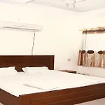 Sarathi Homestay
