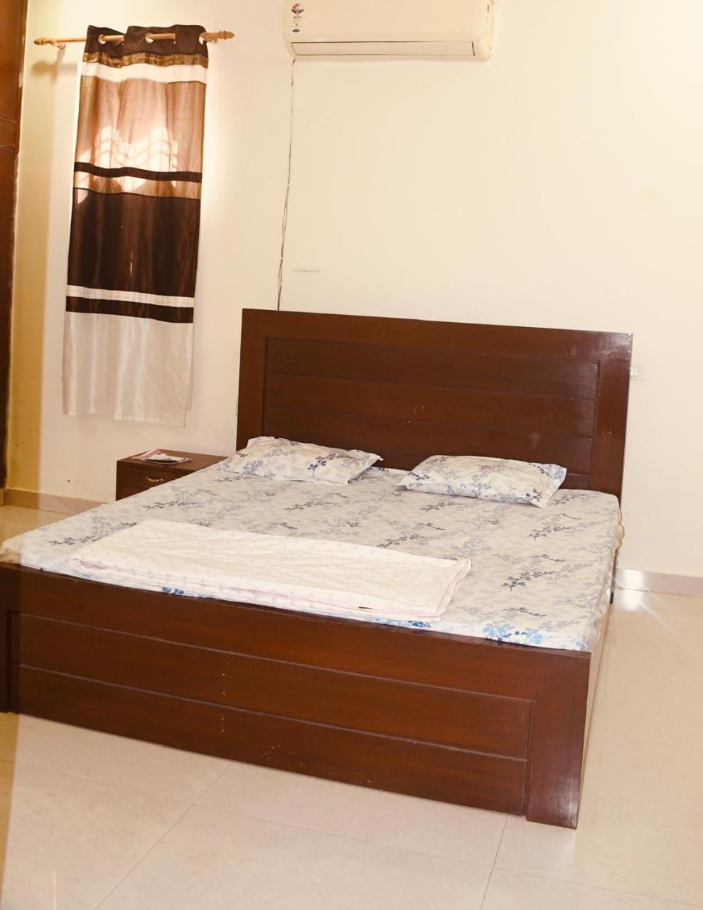 Homestay Sarathi *