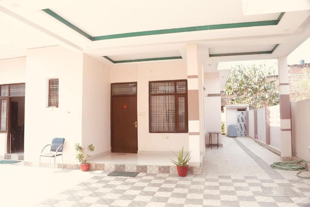 Sarathi * Varanasi